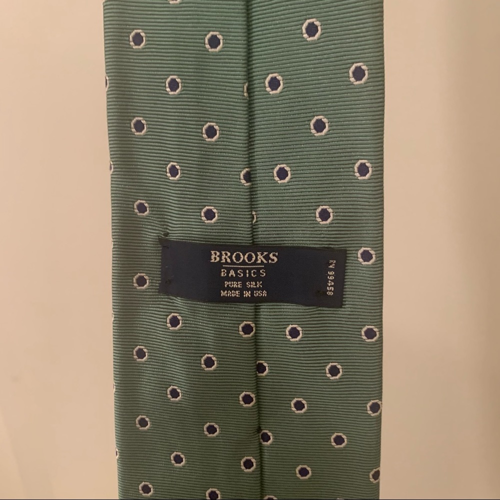 Brooks Brothers Green Silk Tie